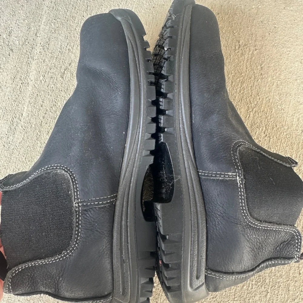 Avenger Work Boots Foreman Romeo A7111 Mens 9.5 Black Leather Slip On Chelsea